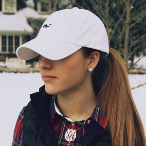 NWT White Vineyard Vines Hat